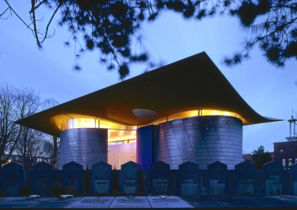 St. Mary of the Angels Chapel, Rotterdam, Netherlands. video